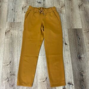 Lululemon dressy joggers size 4